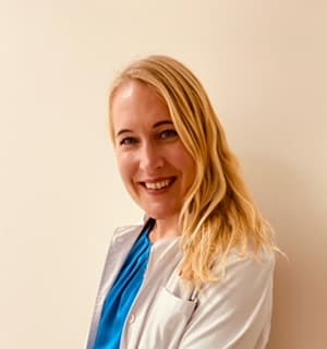 Liisa Mäntymäki  — Pihlajalinna