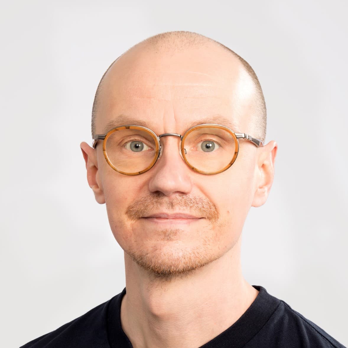 Toni Tapaninen  — Pihlajalinna