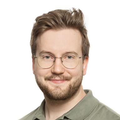 Olli Patrakka, Medicine doktor — Pihlajalinna