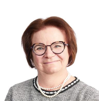 Aija Iivanainen, Medicine doktor — Pihlajalinna