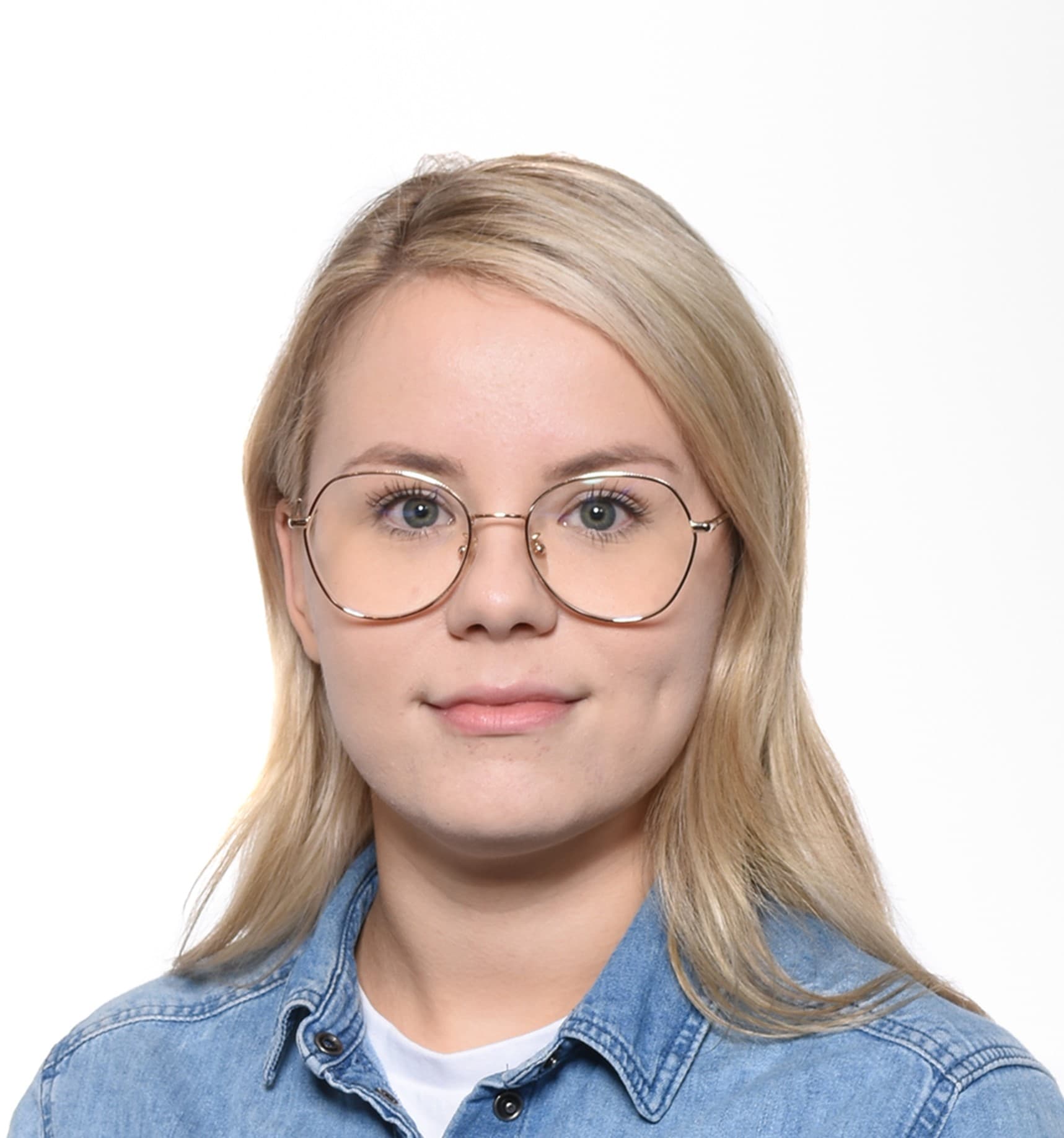 Essi Marttinen  — Pihlajalinna