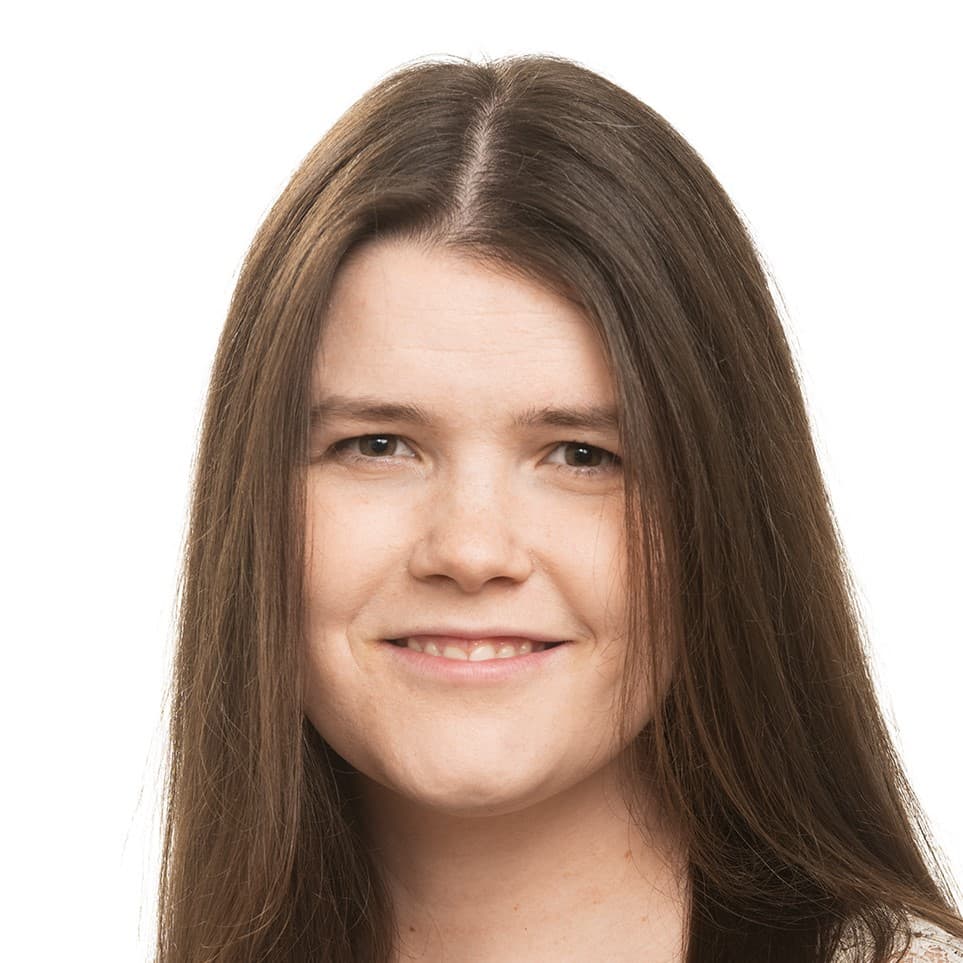 Saara Koivusalo  — Pihlajalinna