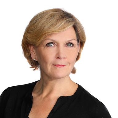 Marjatta Pekola-Kiviniemi, Medicine licentiat — Pihlajalinna