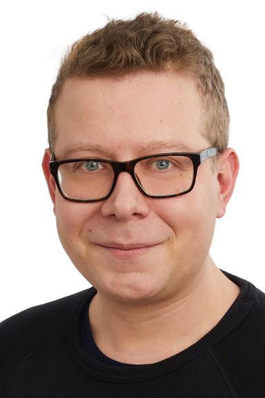 Mikko Pelkonen, Medicine licentiat — Pihlajalinna