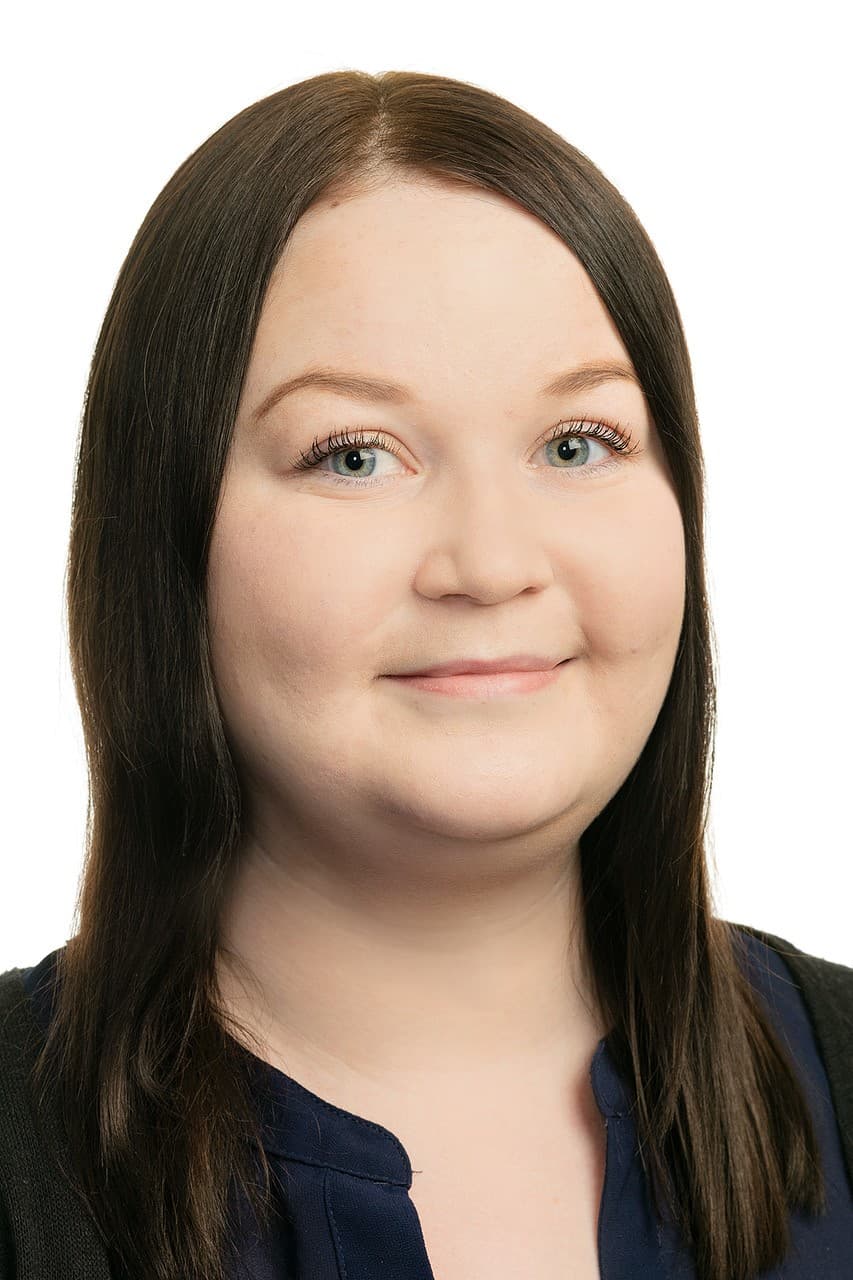 Sini Säteri  — Pihlajalinna