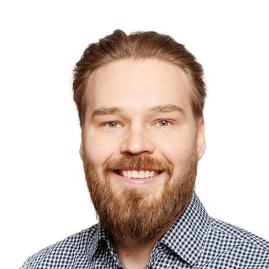 Ville Penttilä, Medicine licentiat — Pihlajalinna