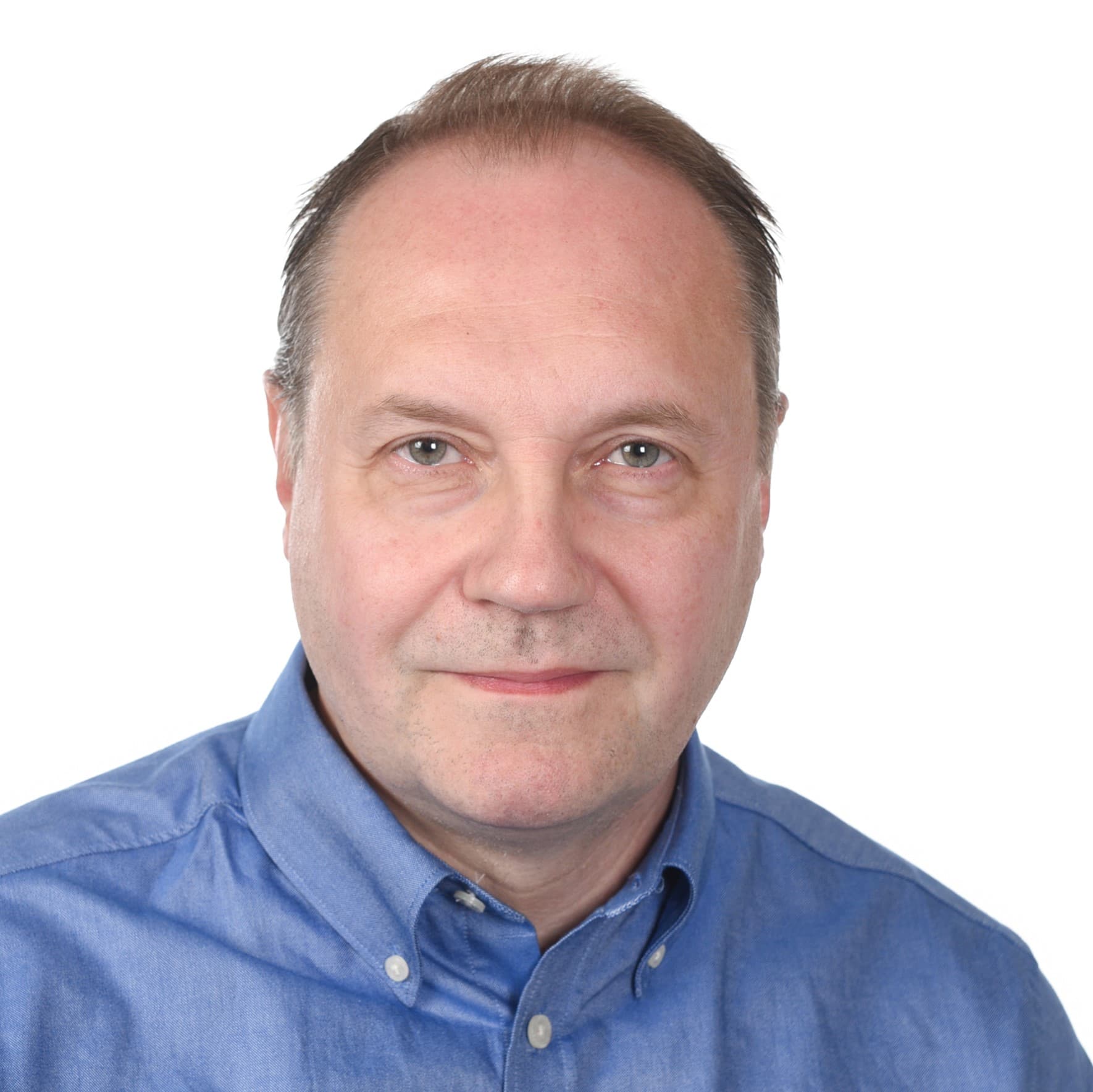 Joni Puikkonen  — Pihlajalinna