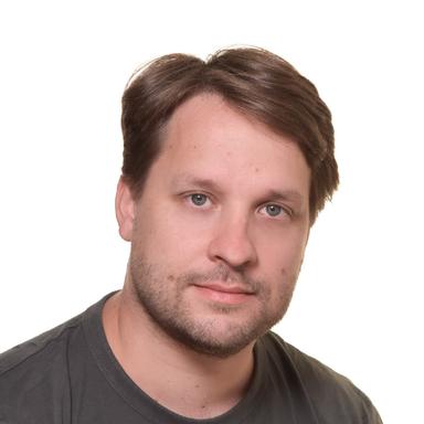 Tuomas Kaprio, Medicine och kirurgie doktor — Pihlajalinna