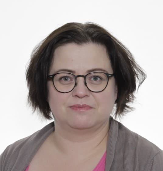 Tarja Ryynänen  — Pihlajalinna