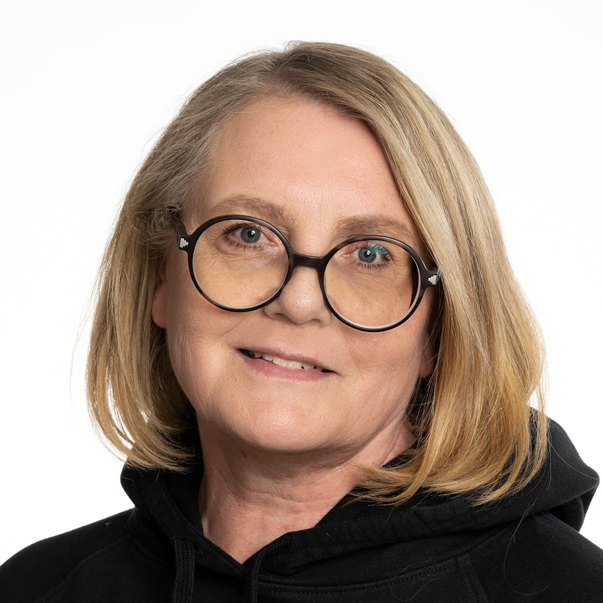 Leena Levy  — Pihlajalinna