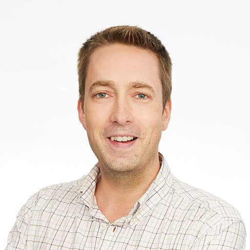 Alexander Salava Lääketieteen tohtori, Dosentti — Pihlajalinna