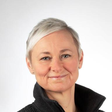 Karoliina Leskinen, Magister i hälsovetenskaper — Pihlajalinna