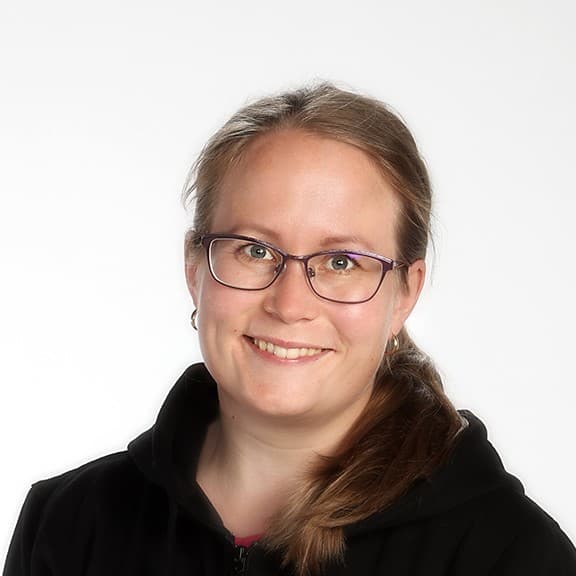 Elina Holappa  — Pihlajalinna