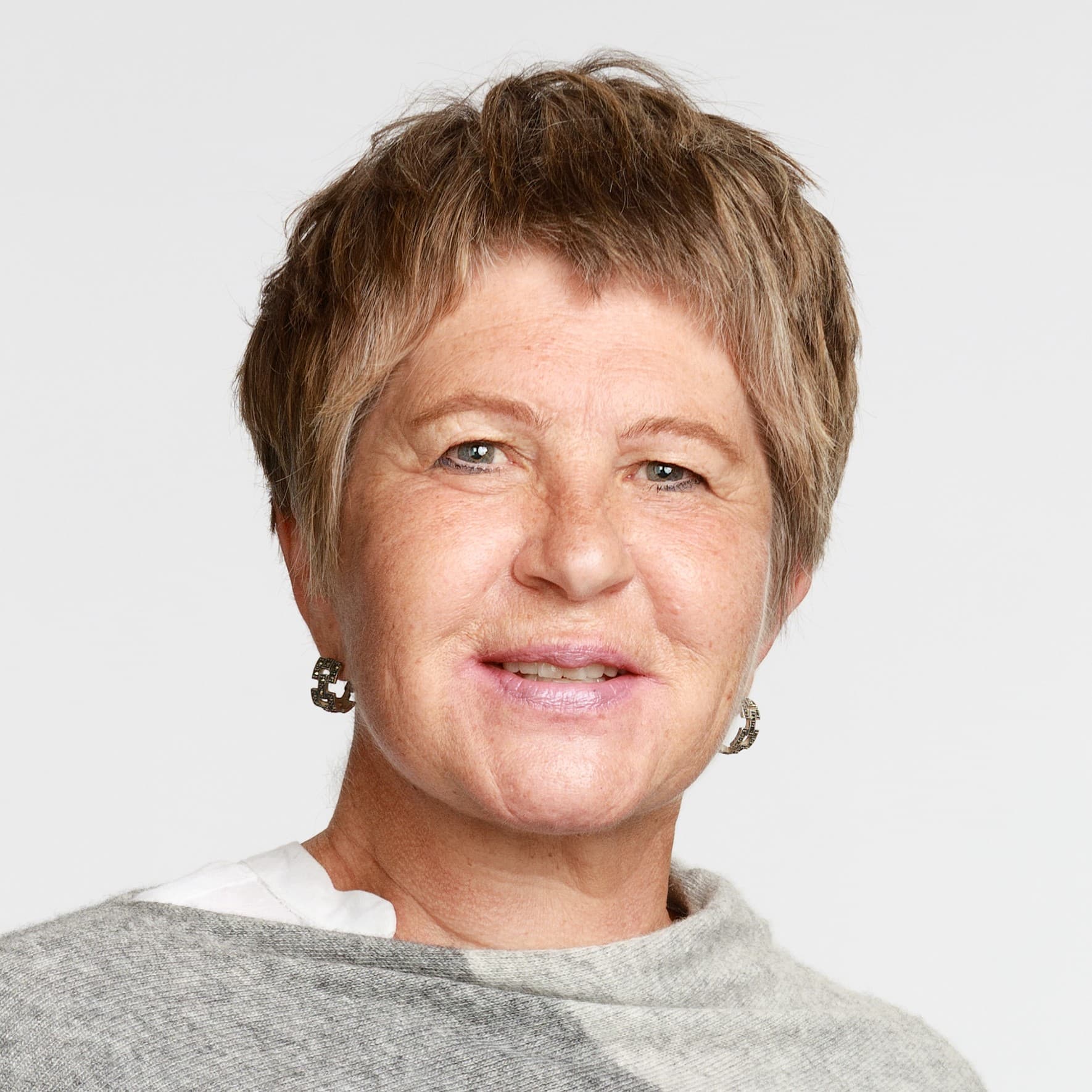 Asta Mattinen  — Pihlajalinna