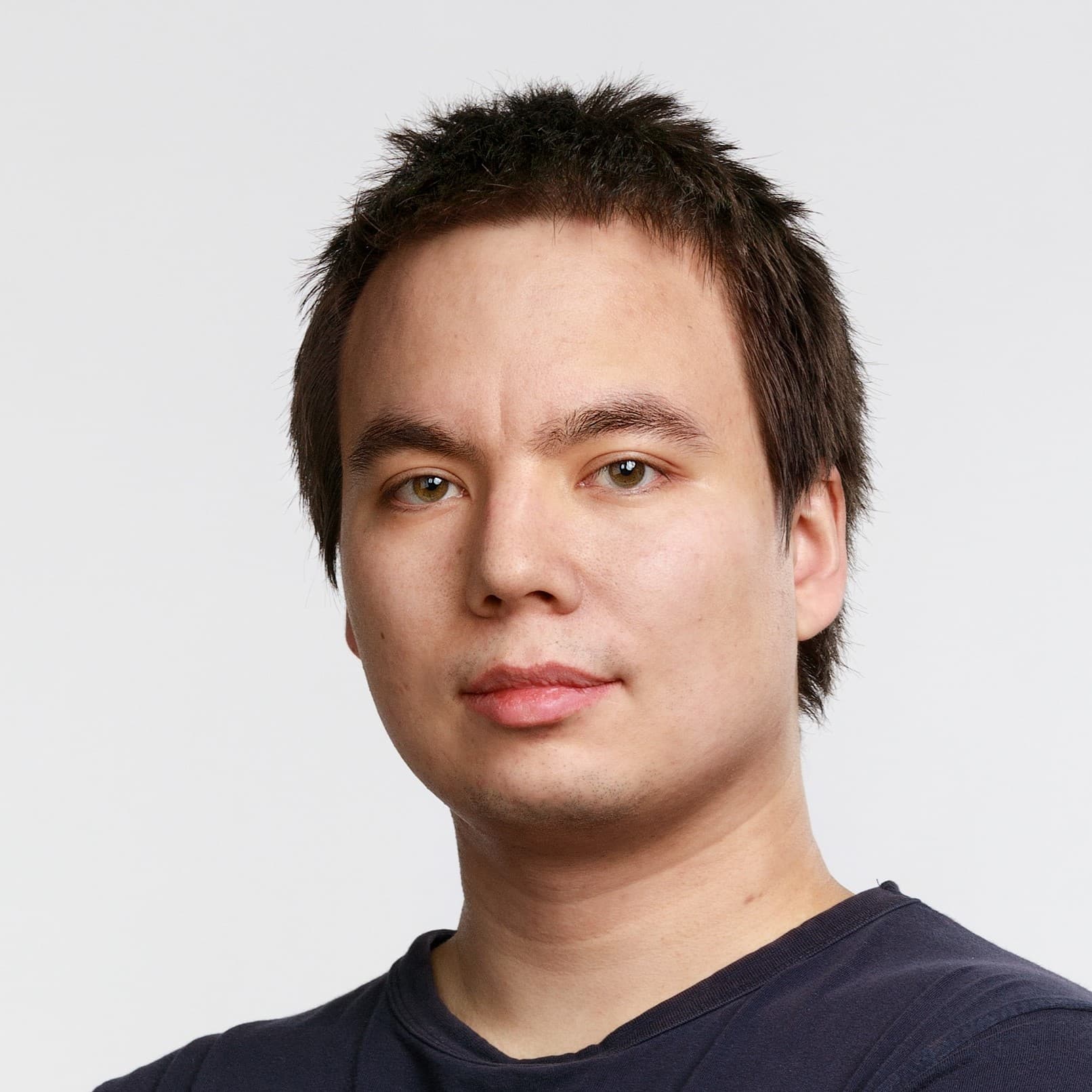 Esa Kari Lääketieteen tohtori — Pihlajalinna