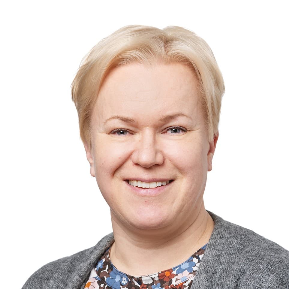 Kirsi Nissinen  — Pihlajalinna