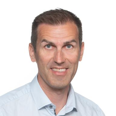 Jarno Kujansivu, Medicine licentiat — Pihlajalinna