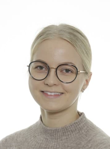 Henni Tuusjärvi  — Pihlajalinna