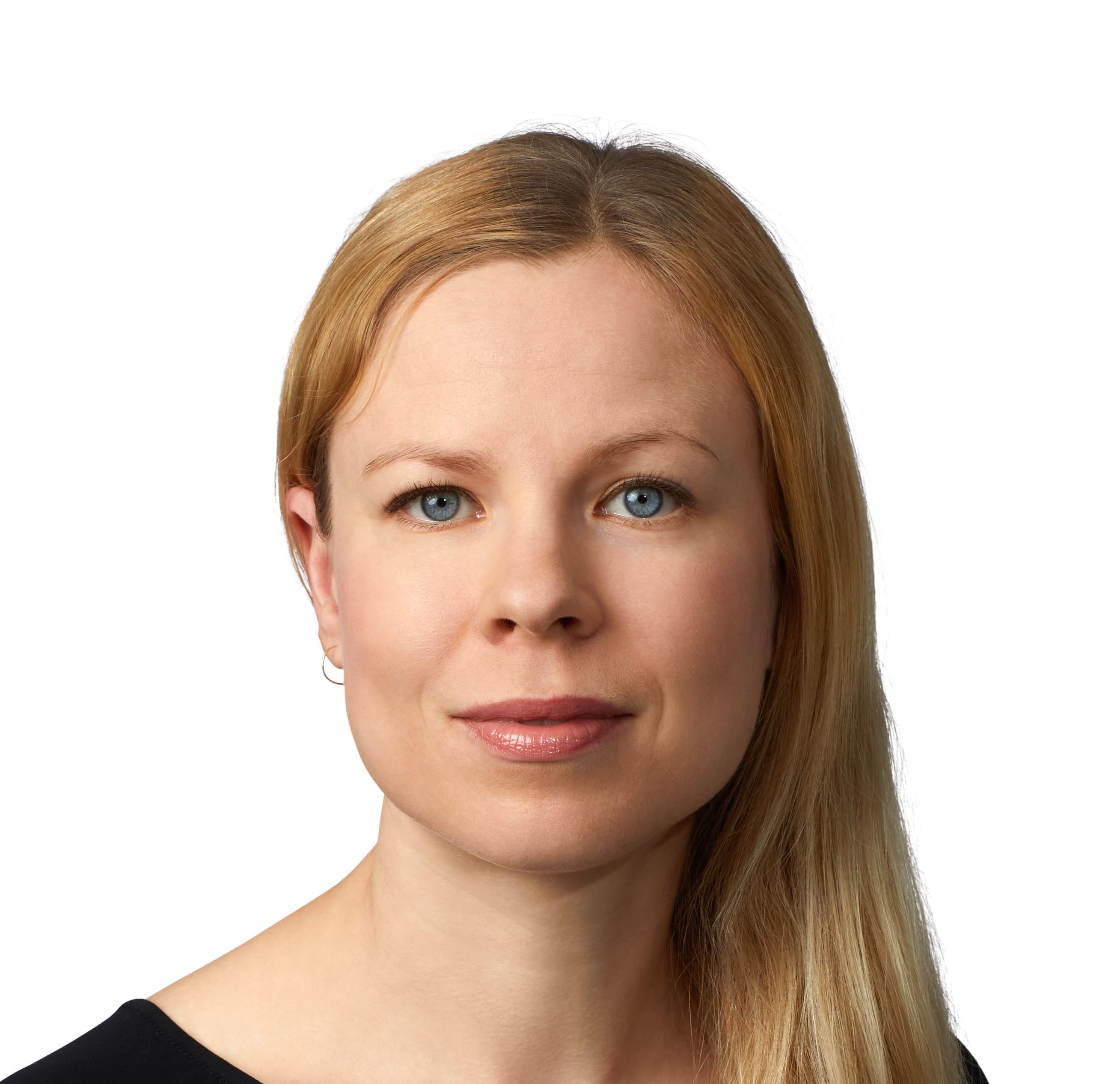 Hanne Sallinen — Pihlajalinna