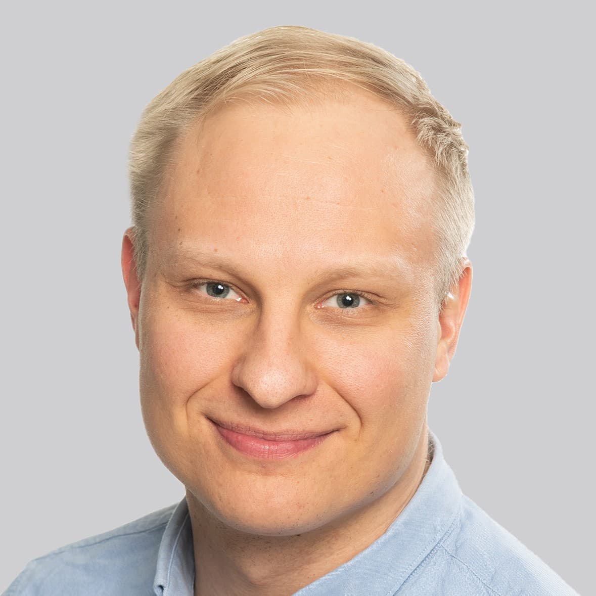 Ossi Syrjänen — Pihlajalinna