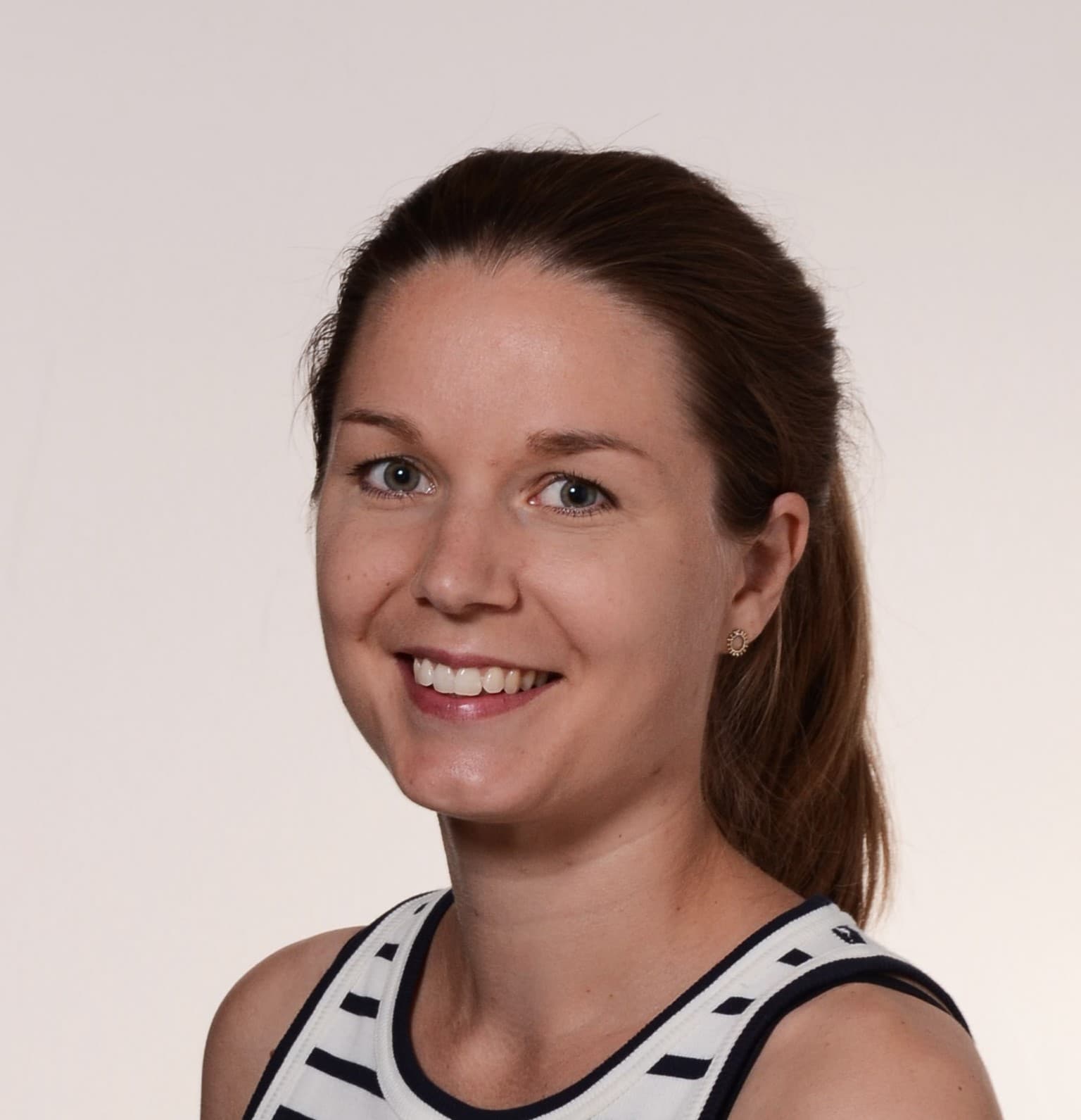 Neea Vanhanen — Pihlajalinna