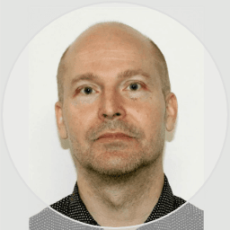 Mikko Kärkkäinen Lääketieteen lisensiaatti — Pihlajalinna