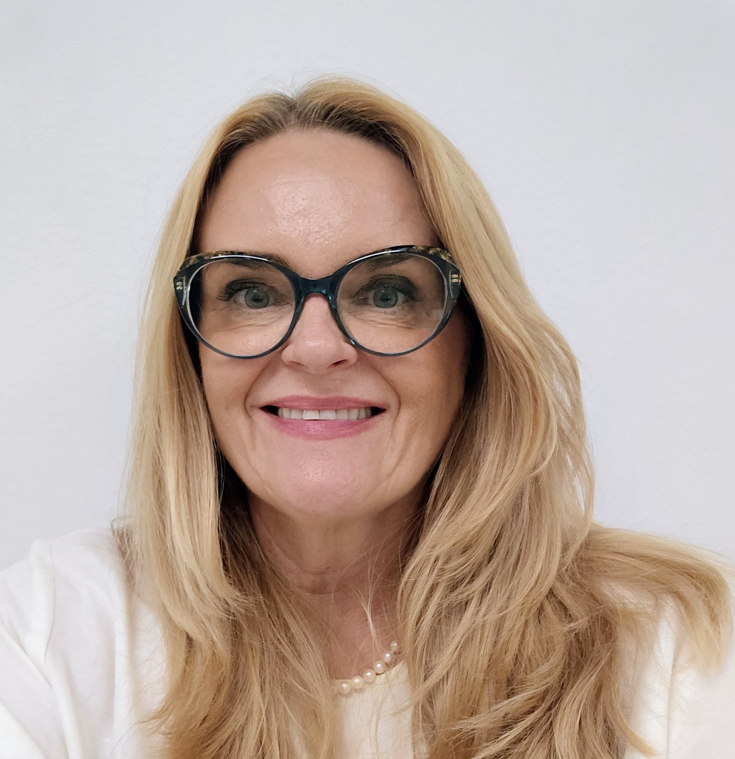 Satu Kivitie-Kallio — Pihlajalinna