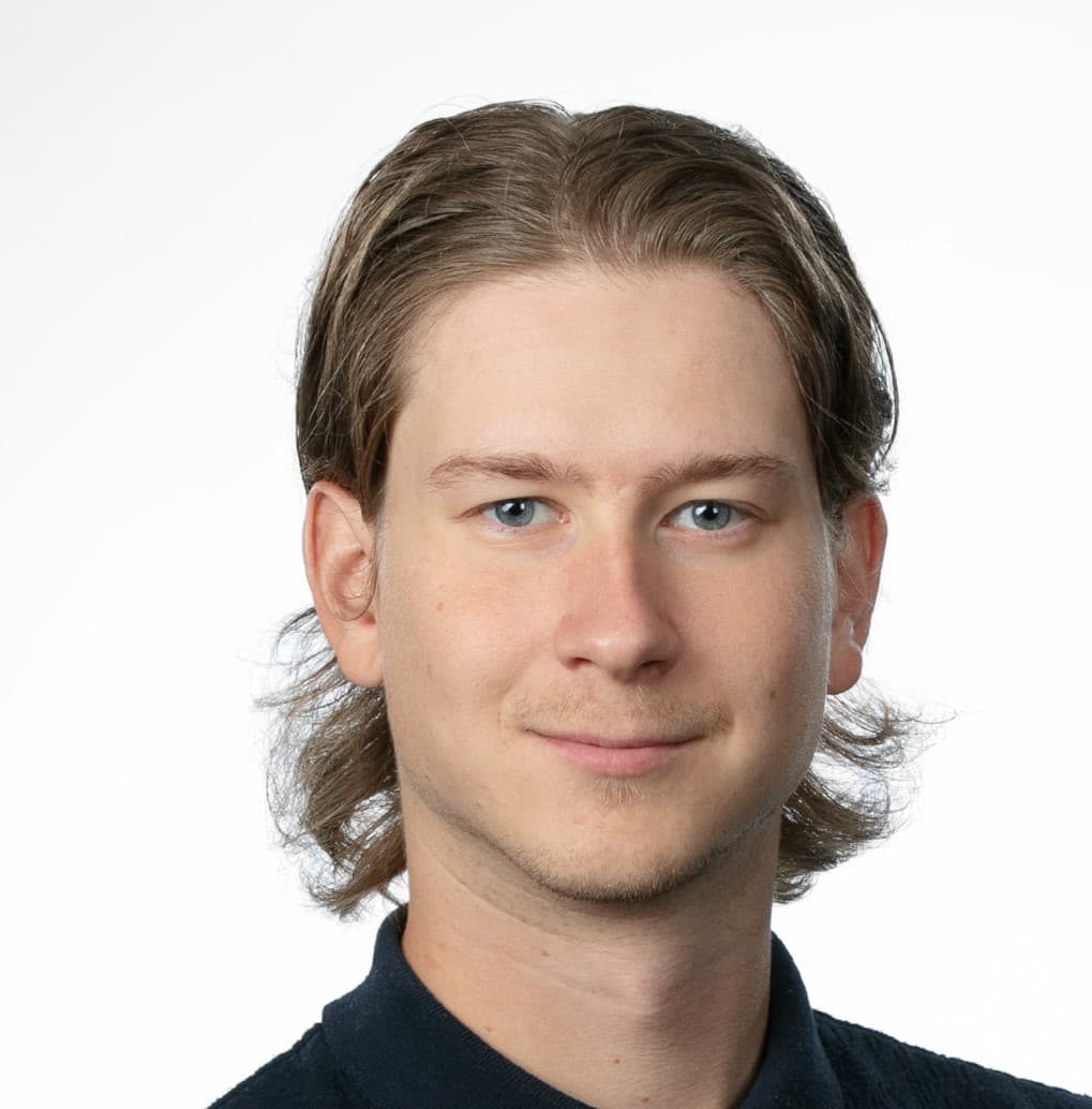 Lauri Viitasaari Lääketieteen lisensiaatti — Pihlajalinna