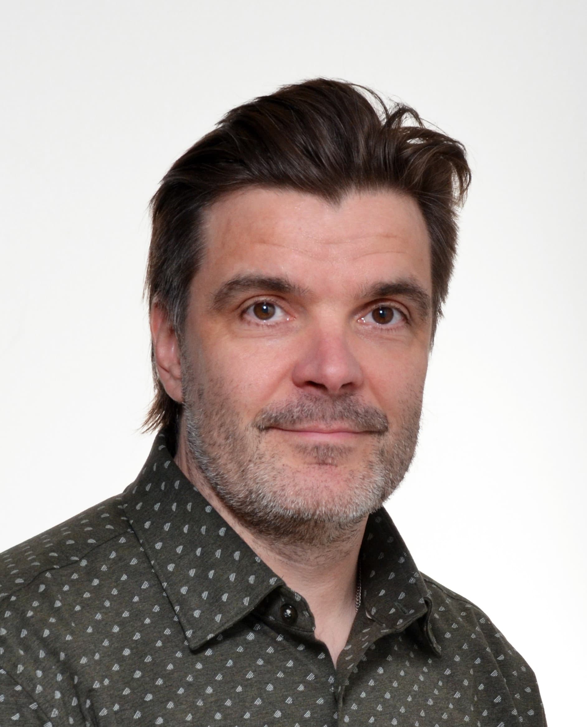 Kalle Nikkola Lääketieteen lisensiaatti — Pihlajalinna