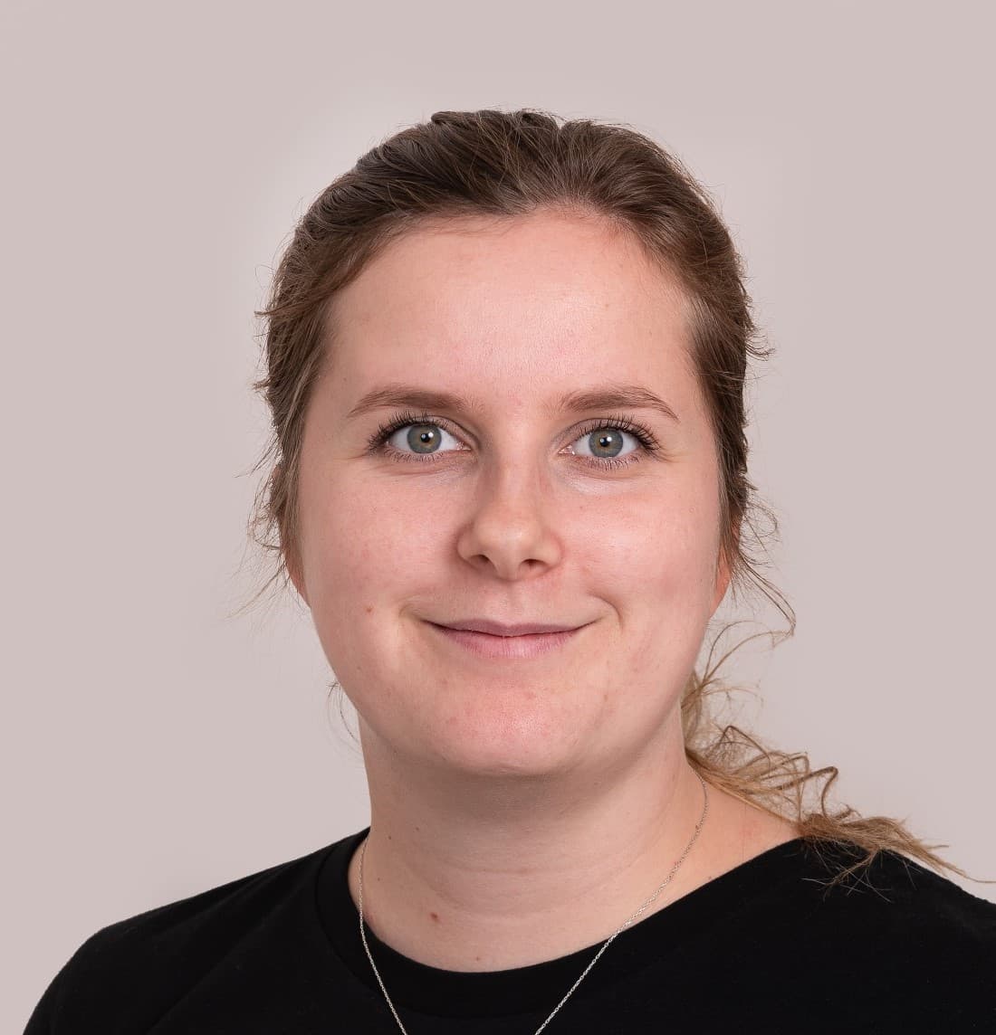 Maria Hiltunen — Pihlajalinna