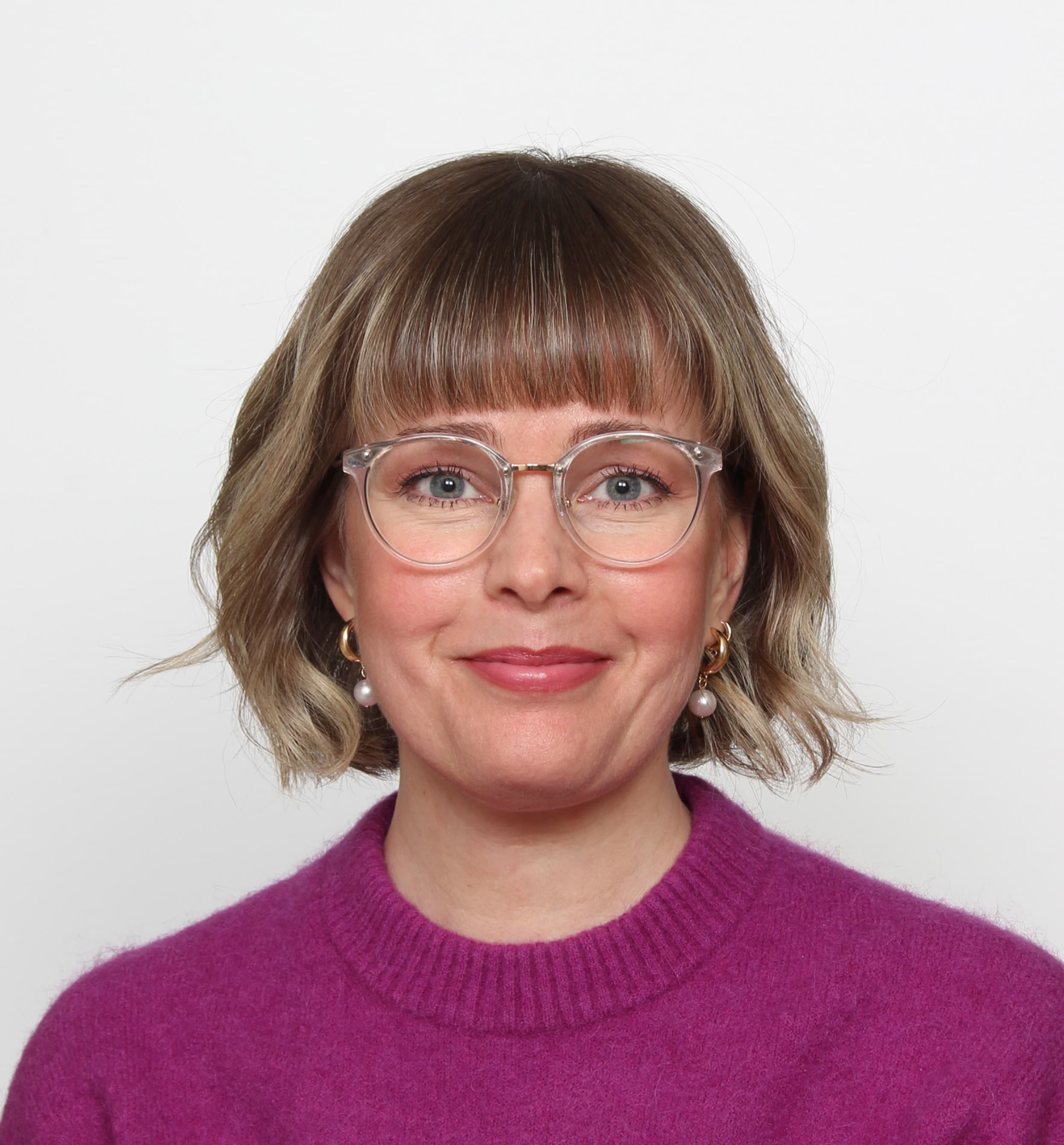 Jannike Höglund — Pihlajalinna