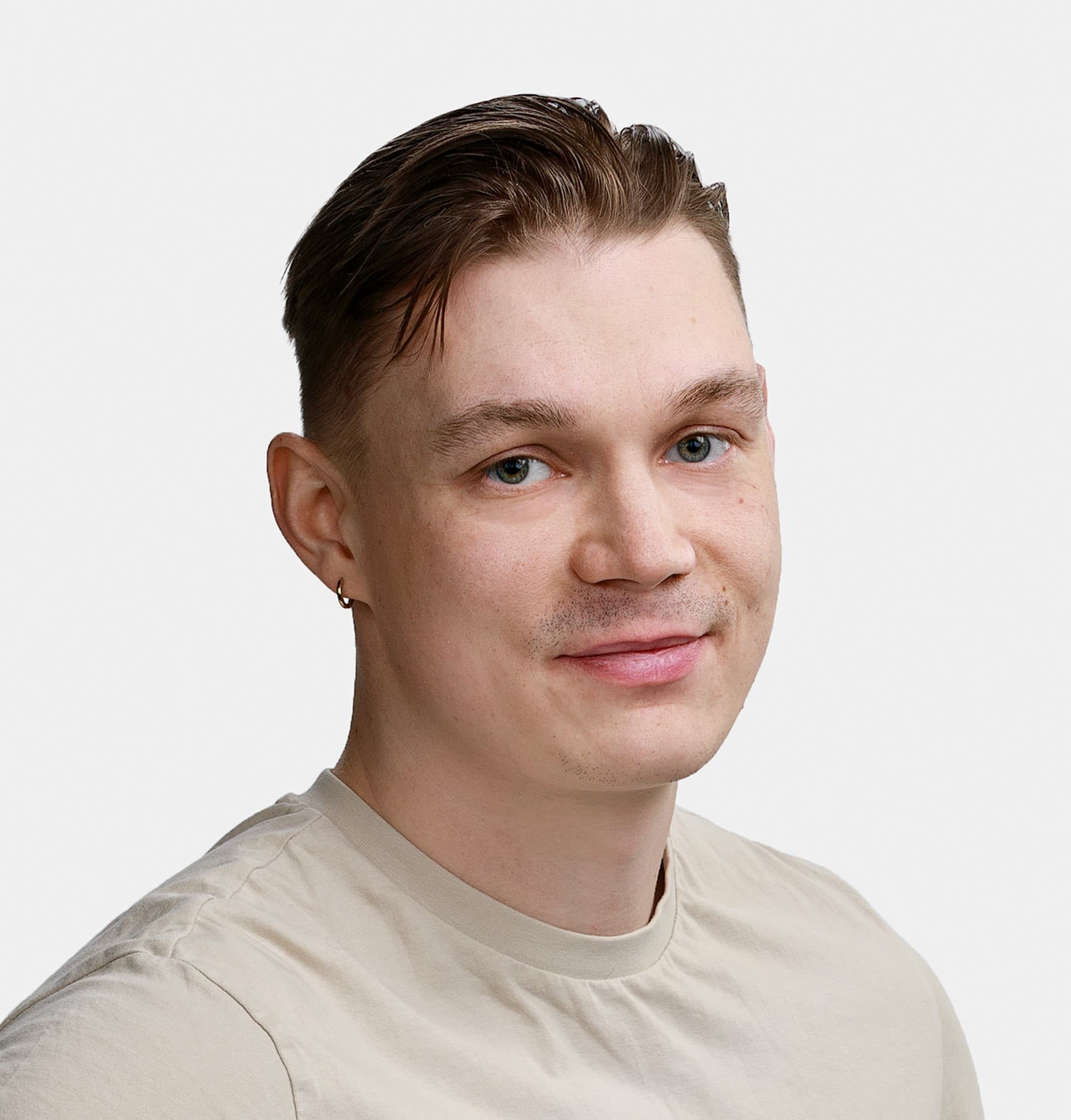 Aleksi Veteläinen — Pihlajalinna