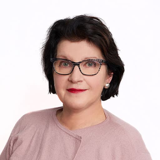 Marja-Leena Pussinen Lääketieteen lisensiaatti — Pihlajalinna