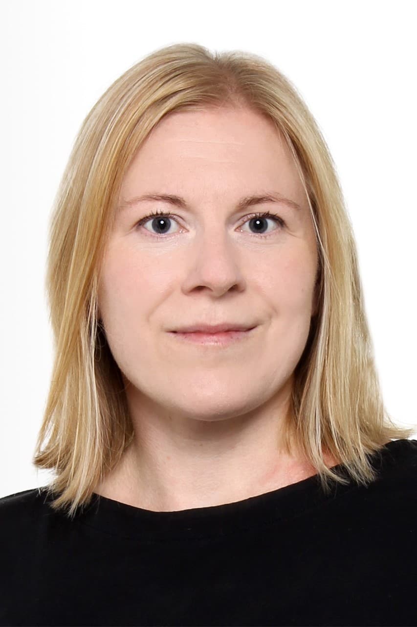 Hanna Parkkinen — Pihlajalinna