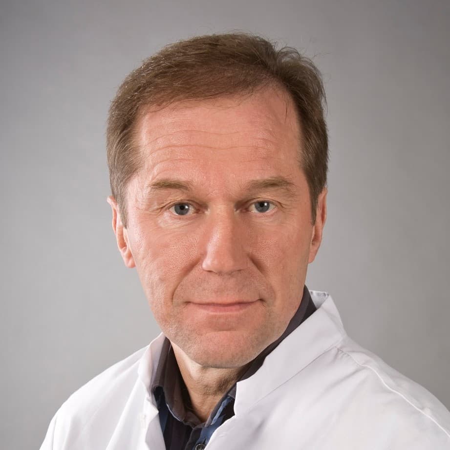 Jukka Kettunen Dosentti, Lääketieteen ja kirurgian tohtori — Pihlajalinna