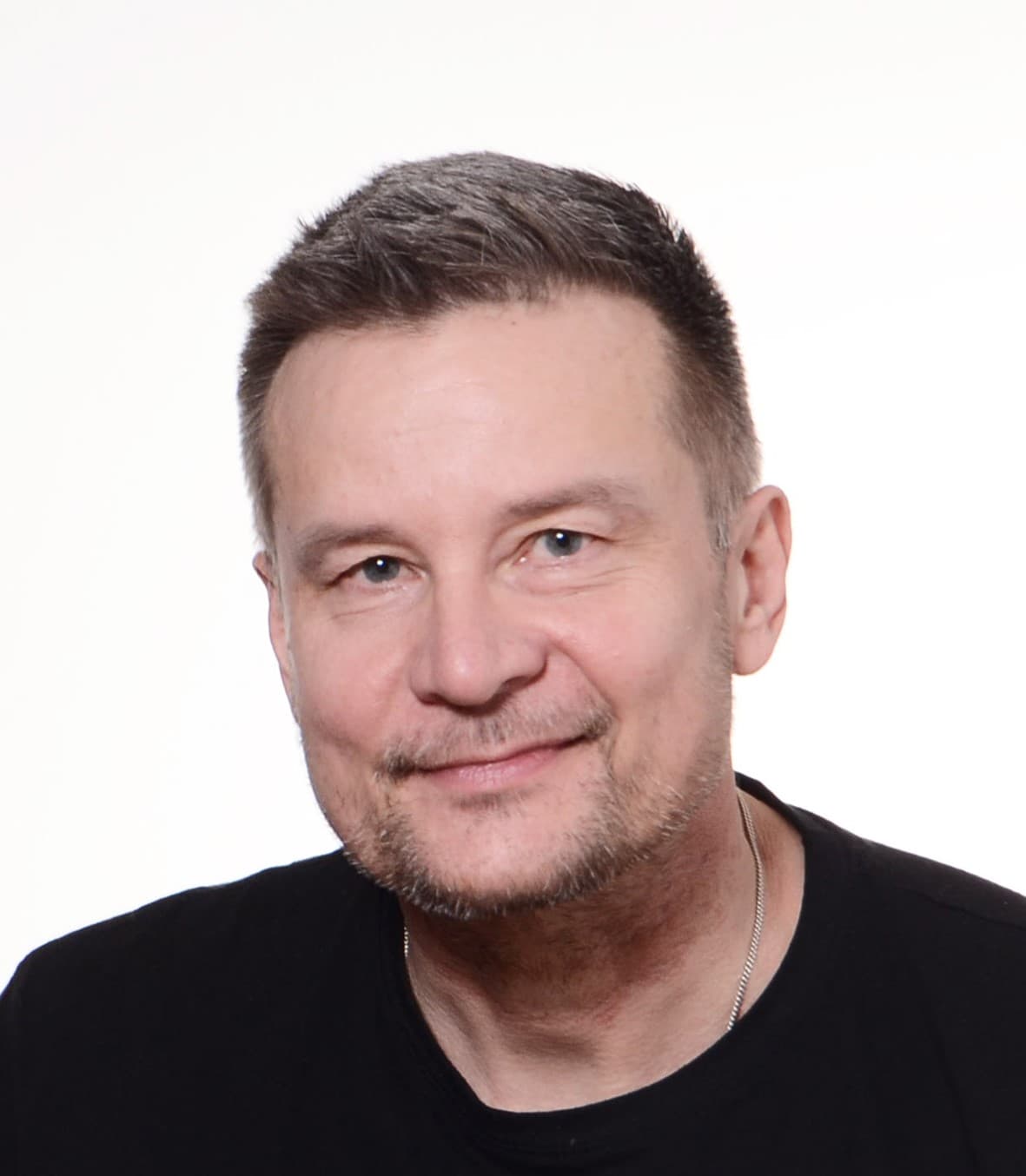 Vesa Kinnunen — Pihlajalinna