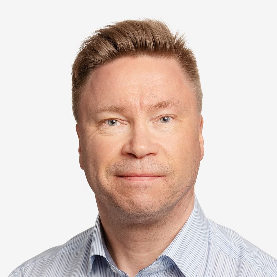 Jukka Saarinen, Dosentti, Lääketieteen tohtori — Pihlajalinna