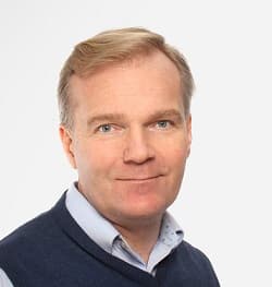 Robert Bergholm, Lääketieteen tohtori — Pihlajalinna