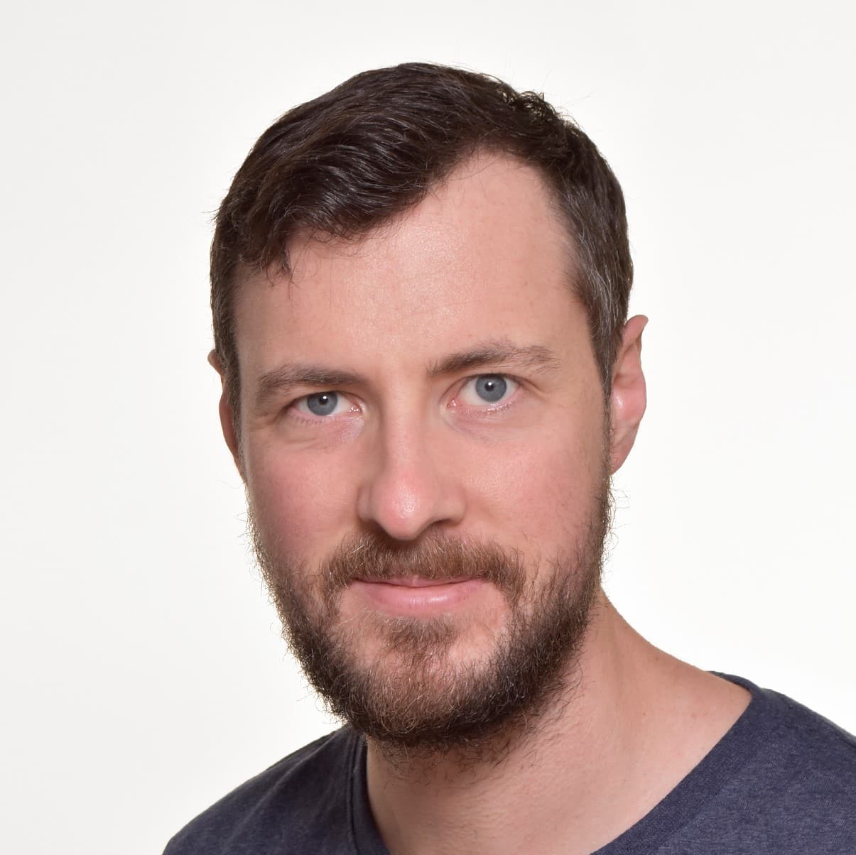 Thomas Schlenzka, Lääketieteen lisensiaatti — Pihlajalinna
