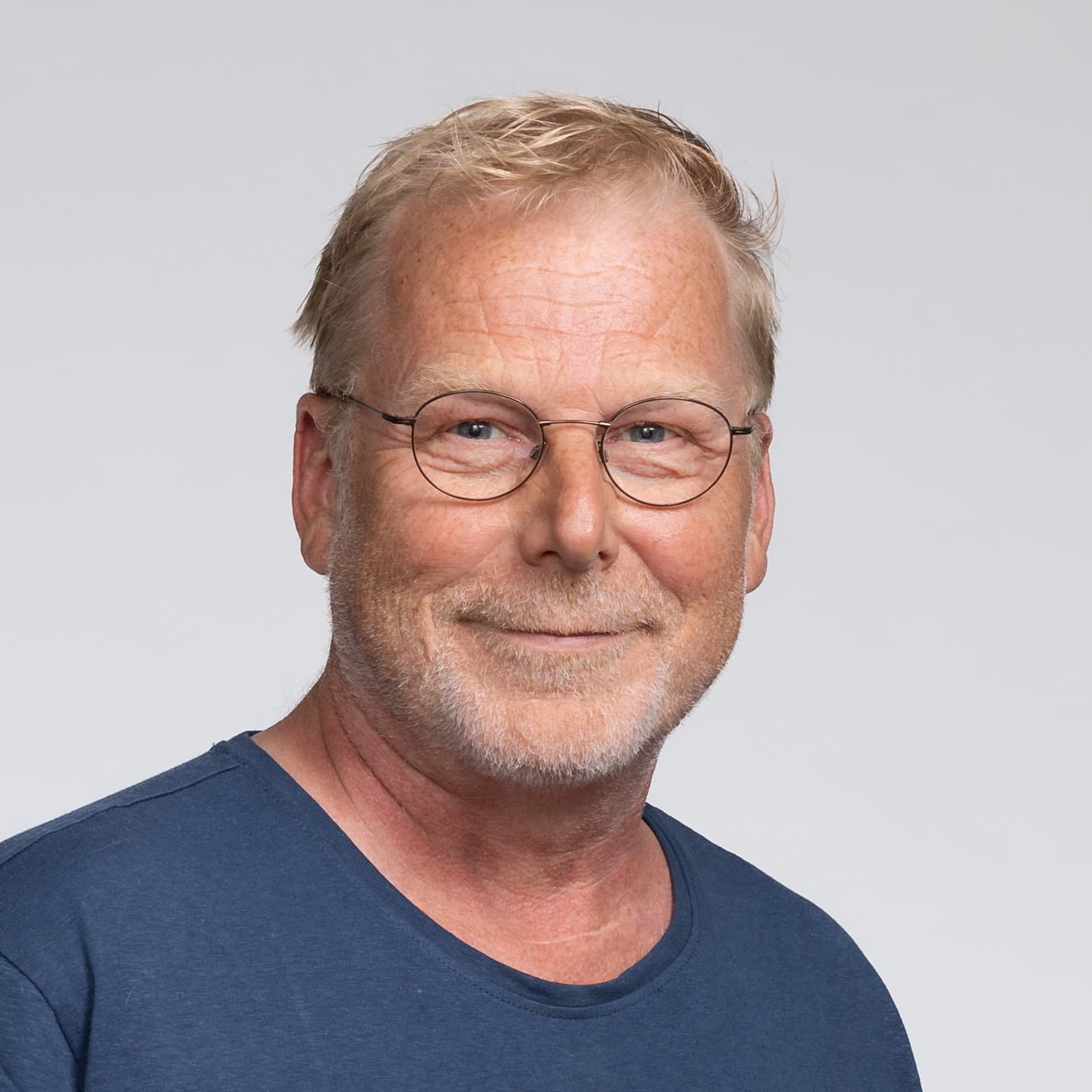 Tommi Kivistö-Aaltonen — Pihlajalinna