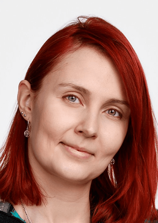 Emilia Tuhkanen — Pihlajalinna