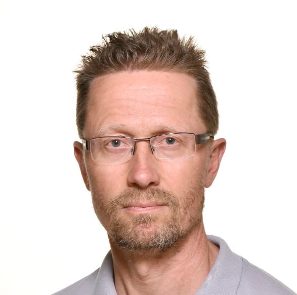 Jari Pylvänäinen — Pihlajalinna