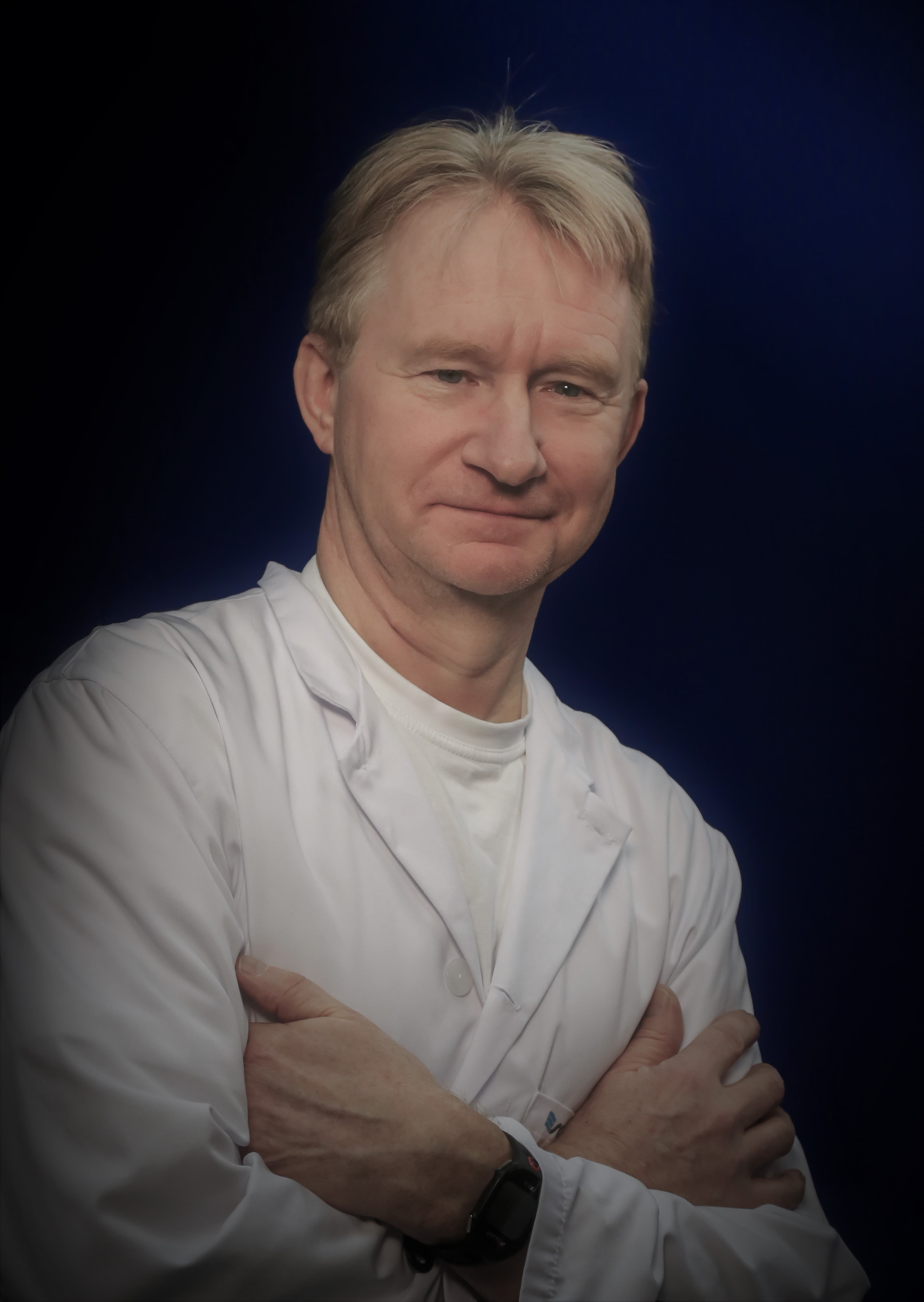 Kimmo Mäkinen, Dosentti, Lääketieteen lisensiaatti — Pihlajalinna