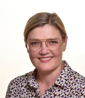 Sanni Lahdenperä, Lääketieteen tohtori — Pihlajalinna