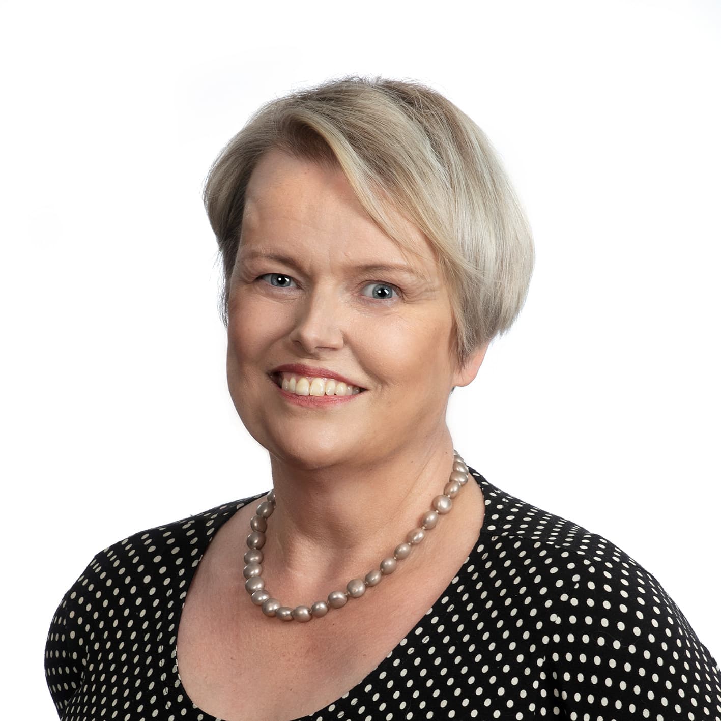 Kristiina Toivola — Pihlajalinna